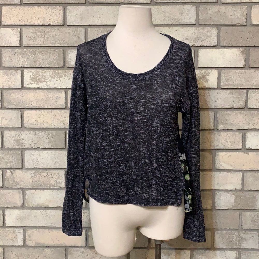 3for$20 blouse size medium juniors